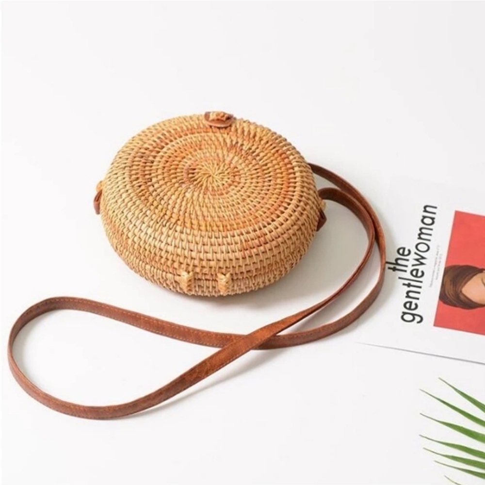 Round Rattan Straw Hand Woven Shoulder Bag